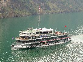 Three Gorges Tour in Yichang
