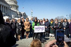 House Democratic Women hold press conference on IVF access