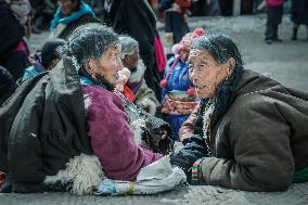 Life of the Tibetans in Zhagana