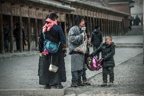 The pilgrims of Labuleng in China