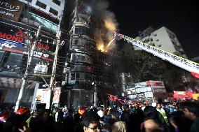 At Least 43 Dead In Building Blaze - Dhaka