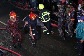 At Least 43 Dead In Building Blaze - Dhaka