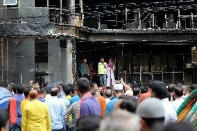 At Least 43 Dead In Building Blaze - Dhaka