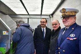 Thomas Cazenave Visits The Interior Surveillance Brigade - Aulnay-Sous-Bois
