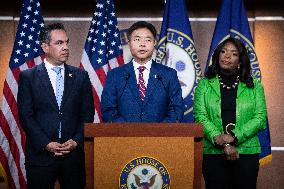 House Democratic leaders hold weekly press conference