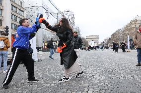 Sportswomen are gaining ground, a day of sports on the Champs-Elysees - Paris