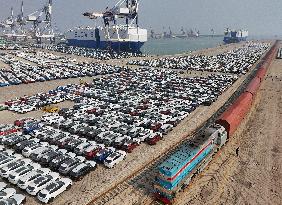 Vehicle Expor From Yantai Port