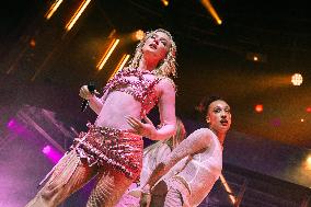Zara Larsson Performs Live In Milan, Italy