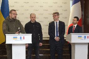 France will help to rebuild Chernihiv region