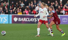 West Ham United v Manchester United - Barclays Women's Super League