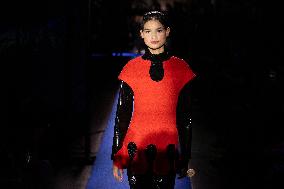 PFW - Eve Gilles Models For Pierre Cardin