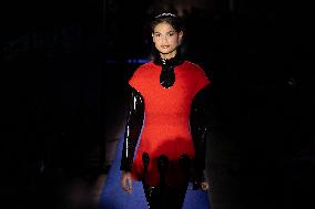 PFW - Eve Gilles Models For Pierre Cardin