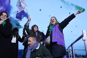 France Makes Abortion A Constitutional Right - Paris