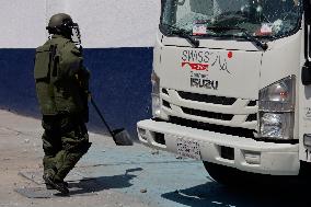 FGR Carries Out Anti-explosive Protocol After Direct Action By Normal School Students In Mexico