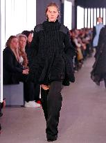 PFW - Sacai Runway