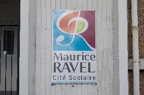 Nicole Belloubet visits the Maurice Ravel high school - Paris