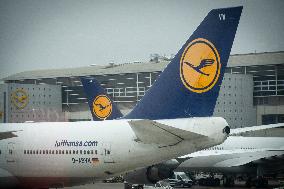 Flights Will Be Disrupted Across Germany During New Lufthansa Strike