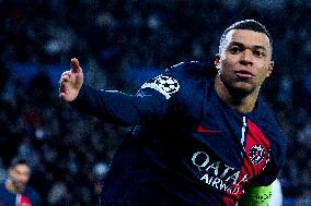 Champions League - Real Sociedad v PSG