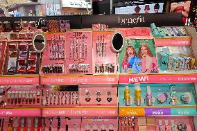 Benefit Pulling Out of China