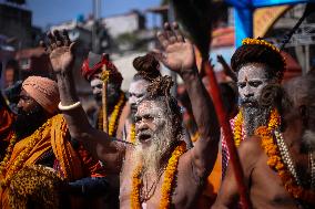 Hindu Naga Baba Arrives In Pashupatinath Ahead Of Maha Shivaratri