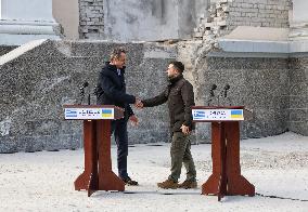 PM of Greece and President of Ukraine hold joint briefing in Odesa