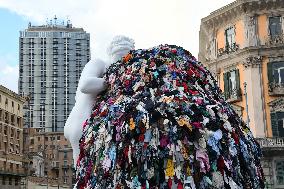 Naples Gets New Venus Of The Rags Artwork - Italy