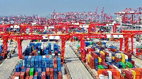 China Goods Trade Import and Export Value Total Growth in 2024