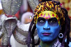 Hindu Performer Preparing For "Maha Shivratri" Celebration - India