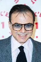 Un Rien C est Tout Gala