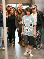 Jennifer Lopez And Daughter Out - LA