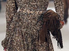 PFW - Isabel Marant Runway Details