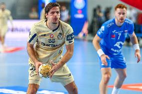 Wisla Plock v FC Porto - EHF Champions League