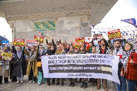 Protest Against Continuous Trade With Israel - Istanbul