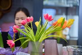 RUSSIA-VLADIVOSTOK-INT'L WOMEN'S DAY-FLOWERS