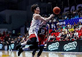 (SP)PHILIPPINES-CEBU-BASKETBALL-EAST ASIA SUPER LEAGUE-SEOUL SK KNIGHTS VS ANYANG JUNG KWAN JANG RED BOOSTERS