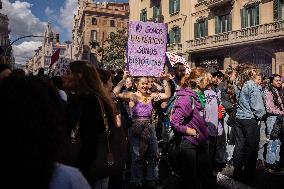 8M: International Women's Day In Barcelona.