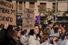 8M: International Women's Day In Barcelona.