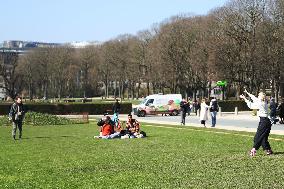 BELGIUM-BRUSSELS-DAILY LIFE-SPRING