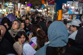 Women Shop In Tehran - Iran