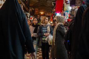 Women Shop In Tehran - Iran