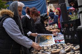 Women Shop In Tehran - Iran