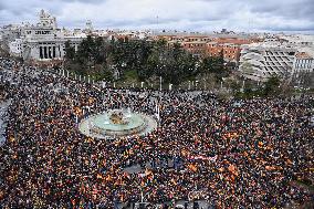 Protest Against The Amnesty And The Government's Plan - Madrid