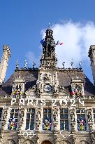 Paris 2024 Symbols On City Hall - Paris