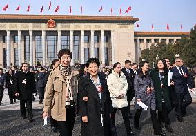 (TWO SESSIONS) CHINA-BEIJING-CPPCC-ANNUAL SESSION-CLOSING MEETING (CN)