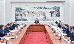 (TWO SESSIONS) CHINA-BEIJING-NPC-ANNUAL SESSION-PRESIDIUM-EXECUTIVE CHAIRPERSONS-MEETING (CN)