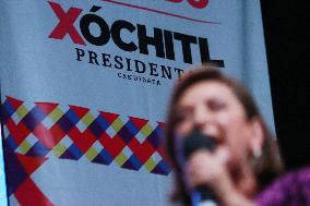 Presidential Candidate Xochitl Galvez Meets With Women