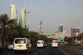 Bahrain Daily Life And Economy