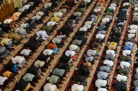 The First Taraweeh Prayer Of Ramadan In Indonesia
