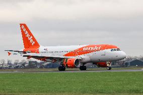 Easy Jet Airbus A319