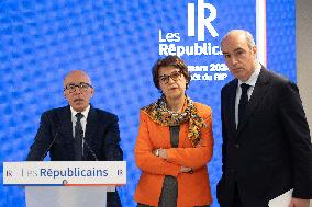 Les Republicains RIP on Immigration Press Conference - Paris